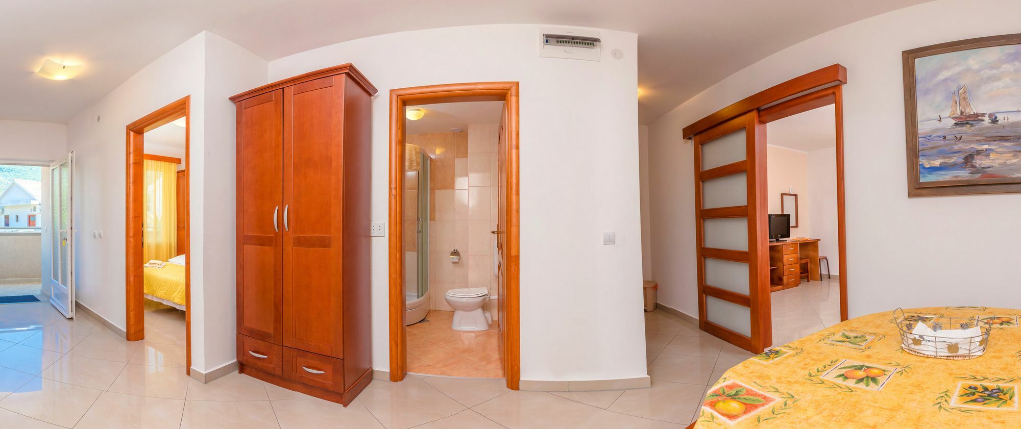โรซิซ อพาร์ตเมนต์ Apartment ติวัต ภายนอก รูปภาพ